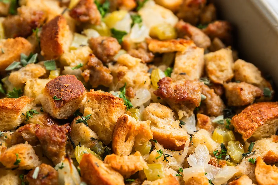 turkey-sausage-stuffing