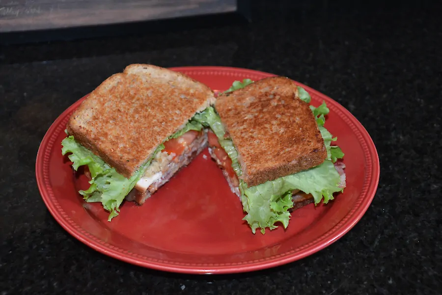 turkey-leftover-sandwich